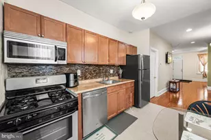 6764 Hegerman St, Philadelphia, PA 19135 - Photo 9