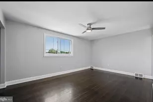 7256 Shalkop St, Philadelphia, PA 19128 - Photo 13