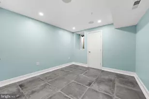 2300 E Dakota St, Philadelphia, PA 19125 - Photo 27