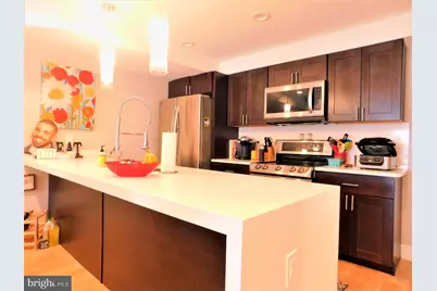 922 N 17th Street #F, Philadelphia, PA 19130 - Photo 7