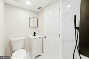 1103 E Stafford St, Philadelphia, PA 19138 - Photo 23