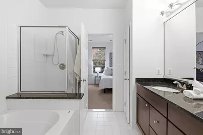 606 Admirals Way, Philadelphia, PA 19146 - Photo 13