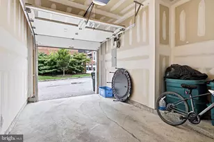 606 Admirals Way, Philadelphia, PA 19146 - Photo 21