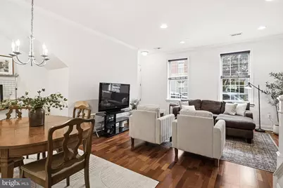 606 Admirals Way, Philadelphia, PA 19146 - Photo 3