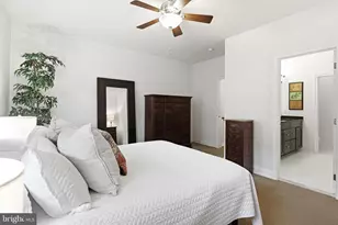 606 Admirals Way, Philadelphia, PA 19146 - Photo 11