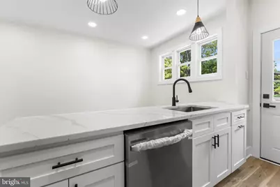 7393 Wheeler Street, Philadelphia, PA 19153 - Photo 11