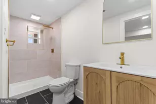 7393 Wheeler St, Philadelphia, PA 19153 - Photo 15