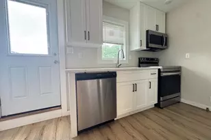 255 S 44th St, Philadelphia, PA 19104 - Photo 11