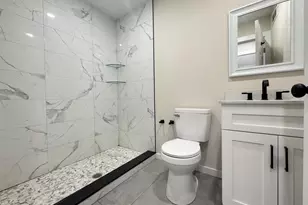 255 S 44th St, Philadelphia, PA 19104 - Photo 9