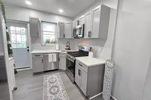 5229 Hazel Ave, Philadelphia, PA 19143 - Photo 7