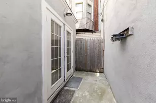 508 Fernon St, Philadelphia, PA 19148 - Photo 15