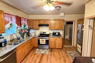 4725 Rosehill St, Philadelphia, PA 19120 - Photo 9