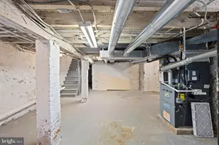 216 W Mt Pleasant Ave, Philadelphia, PA 19119 - Photo 33