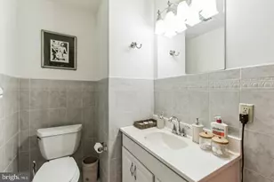 128 South St, Philadelphia, PA 19147 - Photo 15