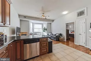 128 South St, Philadelphia, PA 19147 - Photo 7