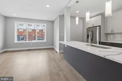 1111 S 24th Street #103, Philadelphia, PA 19146 - Photo 3