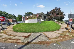 601 Colebrook Rd, Philadelphia, PA 19115 - Photo 15