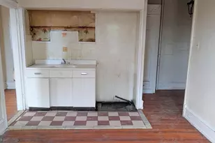 560 N 58th St, Philadelphia, PA 19131 - Photo 13