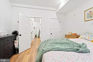 1729 Francis St, Philadelphia, PA 19130 - Photo 17