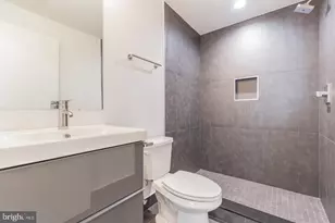 1335 S Bouvier St, Philadelphia, PA 19146 - Photo 25