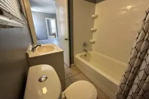 733 N 43rd St, Philadelphia, PA 19104 - Photo 3