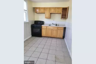 1037 Fanshawe Street, Philadelphia, PA 19111 - Photo 17