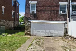 1037 Fanshawe St, Philadelphia, PA 19111 - Photo 31