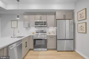 1205 S 15th St, Philadelphia, PA 19146 - Photo 9