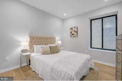 1205 S 15th Street #1D, Philadelphia, PA 19146 - Photo 3