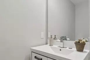 1716 W Girard Ave, Philadelphia, PA 19130 - Photo 19