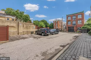 919 N 5th St, Philadelphia, PA 19123 - Photo 27