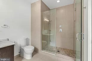 919 N 5th St, Philadelphia, PA 19123 - Photo 17