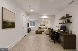 919 N 5th St, Philadelphia, PA 19123 - Photo 25