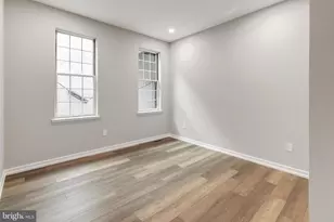 752 S 16th St, Philadelphia, PA 19146 - Photo 9