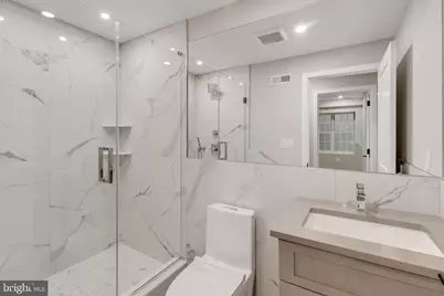 752 S 16th Street #1B, Philadelphia, PA 19146 - Photo 25