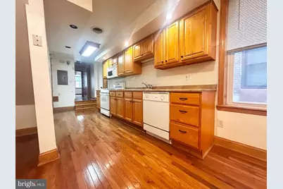 2635 W Girard Avenue #B, Philadelphia, PA 19130 - Photo 3