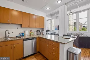 1238 Callowhill St, Philadelphia, PA 19123 - Photo 5