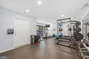 2 Leverington Ave, Philadelphia, PA 19127 - Photo 19