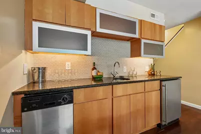 1732 Lombard Street, Philadelphia, PA 19146 - Photo 11
