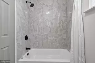 4437 N 19th St, Philadelphia, PA 19140 - Photo 19