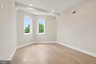2440 E Harold St, Philadelphia, PA 19125 - Photo 5
