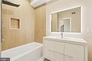 2440 E Harold St, Philadelphia, PA 19125 - Photo 7