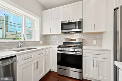 2513 S Clarion Street, Philadelphia, PA 19148 - Photo 9