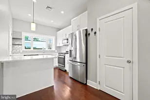 2513 S Clarion St, Philadelphia, PA 19148 - Photo 9