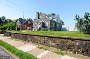 2224 Faunce St, Philadelphia, PA 19152 - Photo 3