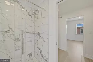1110 Pierce St, Philadelphia, PA 19148 - Photo 33