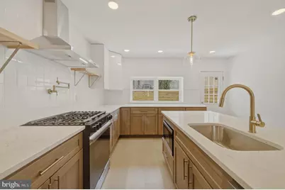 1110 Pierce Street, Philadelphia, PA 19148 - Photo 13