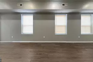 275 S 56th St, Philadelphia, PA 19139 - Photo 15