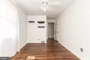 8606 Bridle Rd, Philadelphia, PA 19115 - Photo 37