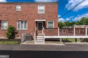 8606 Bridle Rd, Philadelphia, PA 19115 - Photo 3